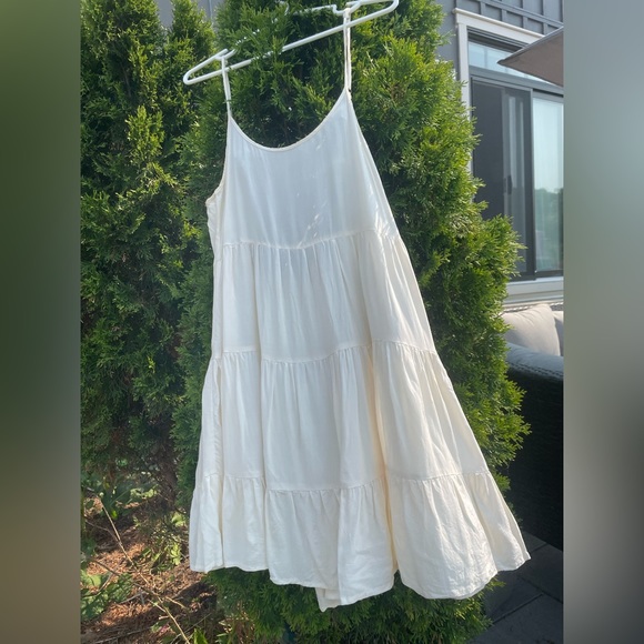 Slip open back summer dress! - Picture 3 of 6